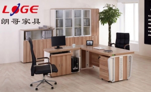 板式辦公家具有些什么特點(diǎn)，你知道嗎？