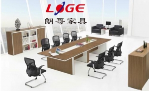 板式會(huì)議桌有著怎樣的特點(diǎn)優(yōu)勢(shì)？