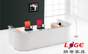 前臺(tái)辦公桌保養(yǎng)，一定要注意這幾點(diǎn)。