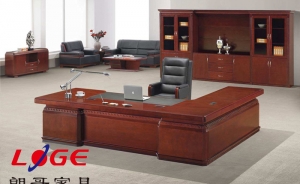 為實(shí)木辦公家具打蠟保養(yǎng)時(shí)需注意哪些要點(diǎn)？
